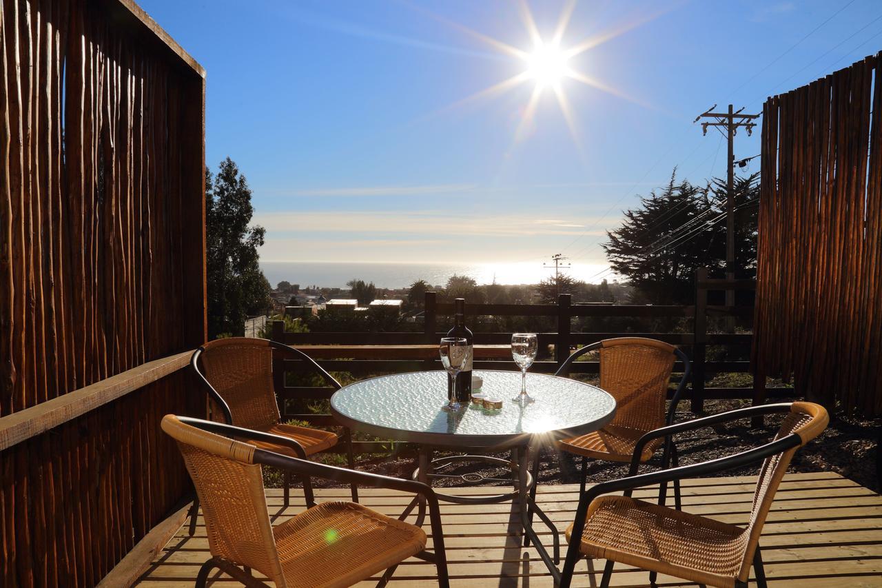 Cabanas Y Spa Costa Patagonia - Piscina Climatizada Пичилему Экстерьер фото