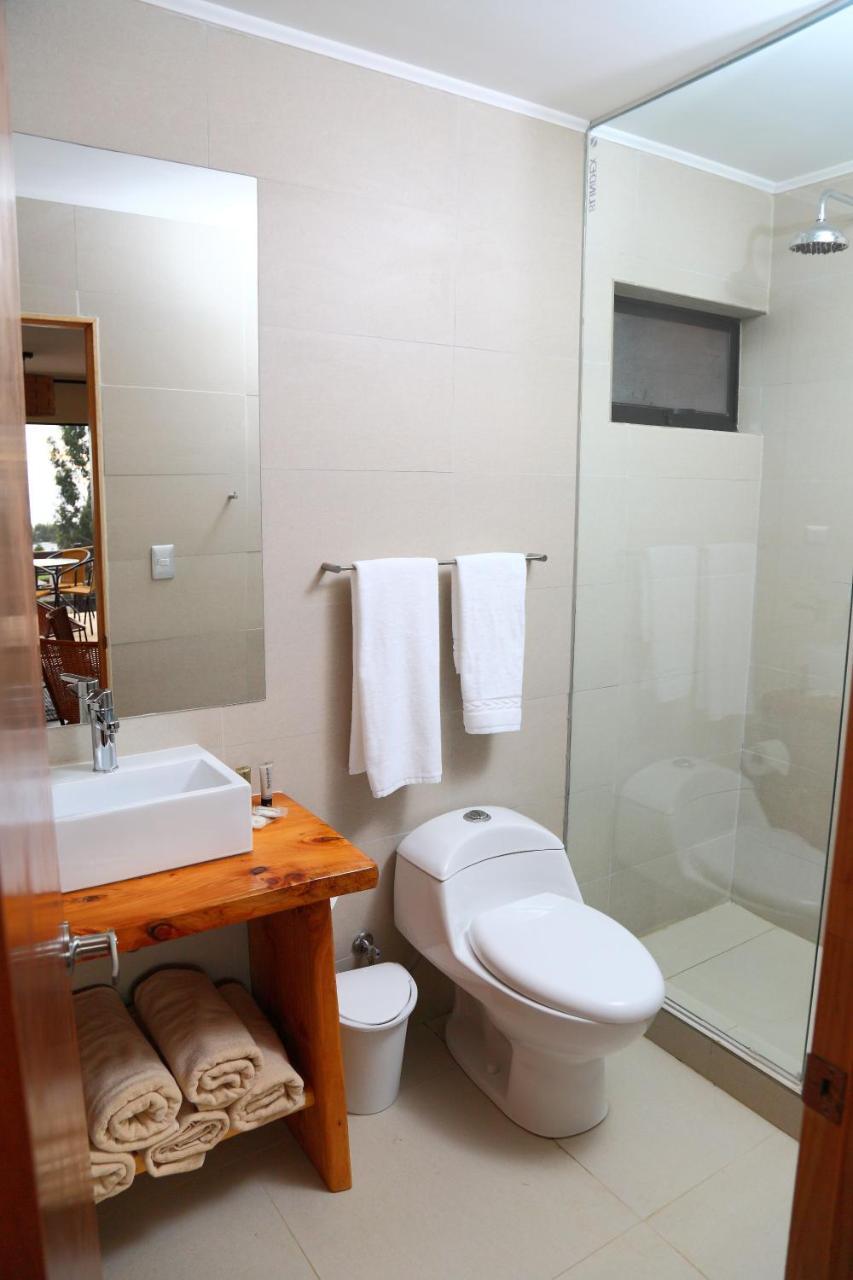 Cabanas Y Spa Costa Patagonia - Piscina Climatizada Пичилему Экстерьер фото